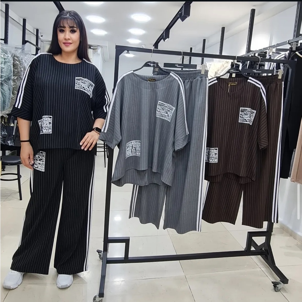 Striped Two-Piece Lounge Set With Patchwork - image 1